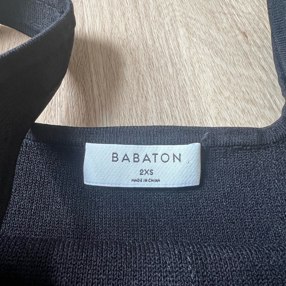 Aritzia Babaton Structured Tank - Picture 6 of 6